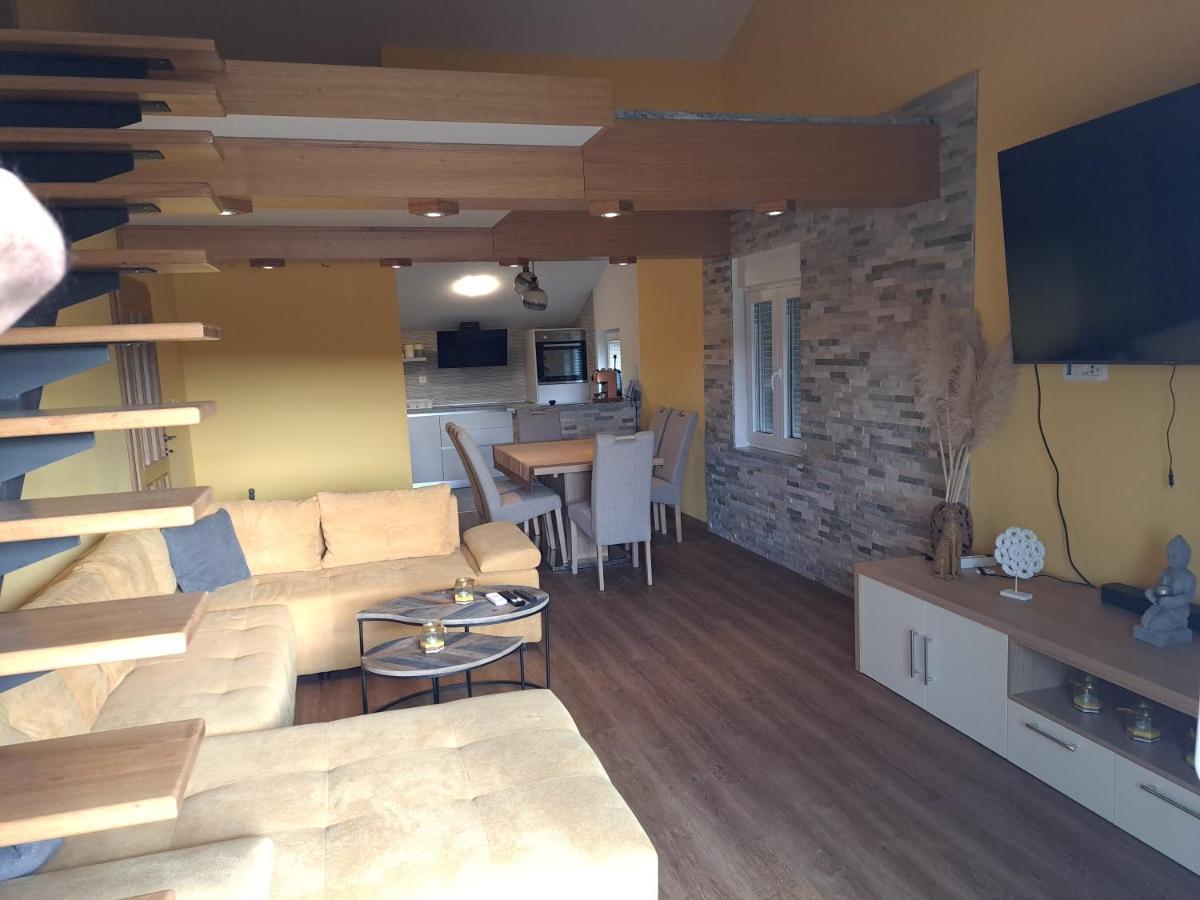 Apartman Vidas Palit 外观 照片